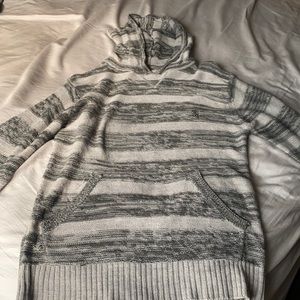 Small Men’s Sweater